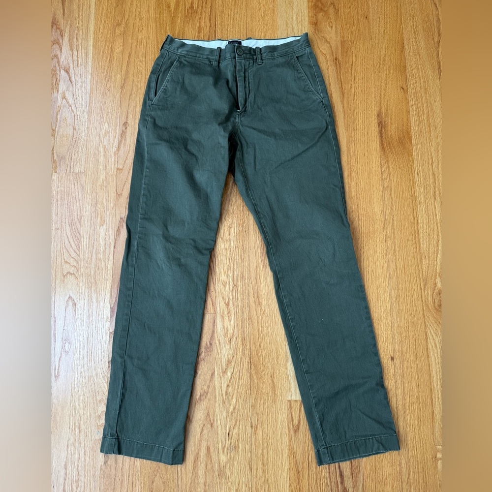 J. Crew 1040 Garment Dyed Chinos Olive Green 30 x 32